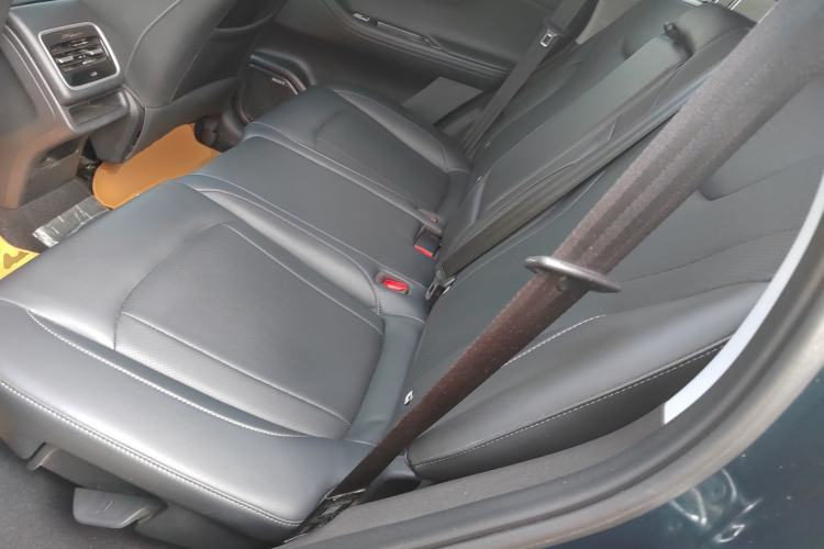 Used Chery Tiggo 8 PRO 2022 290T Two-Wheel Drive Sky Dome Edition 5 Seats Left Rear Seat