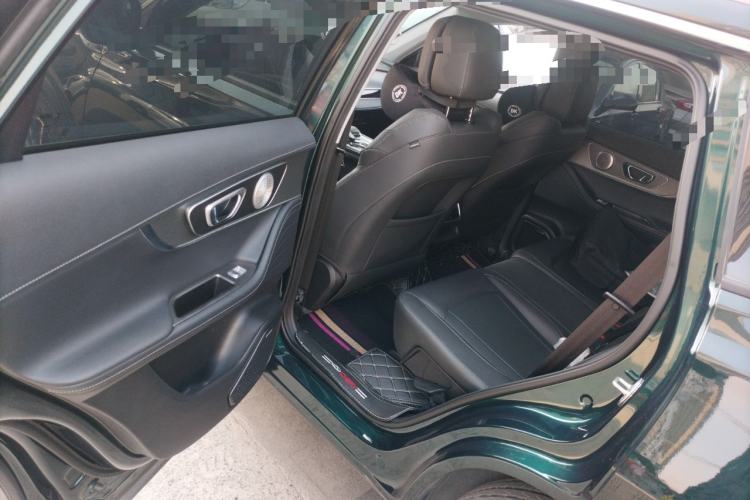 Used Chery Tiggo 8 PRO 2022 290T Two-Wheel Drive Sky Dome Edition 5 Seats Left Rear Seat