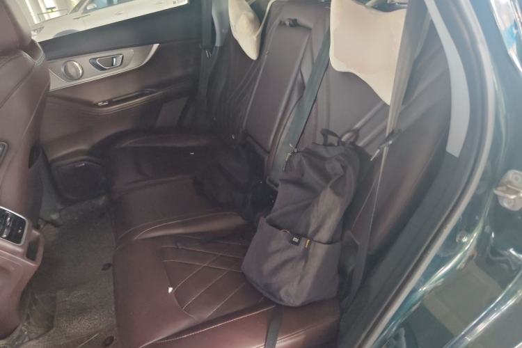 Used Chery Tiggo 8 PRO 2022 290T Two-Wheel Drive Haohan Edition 5 Seats Left Rear Seat