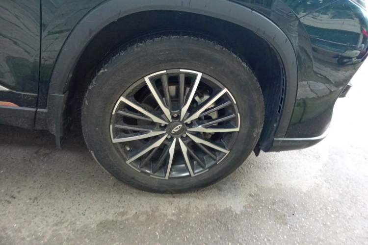 Used Chery Tiggo 8 PRO 2022 290T Two-Wheel Drive Haohan Edition 7 Seats Right Front Wheel Hub