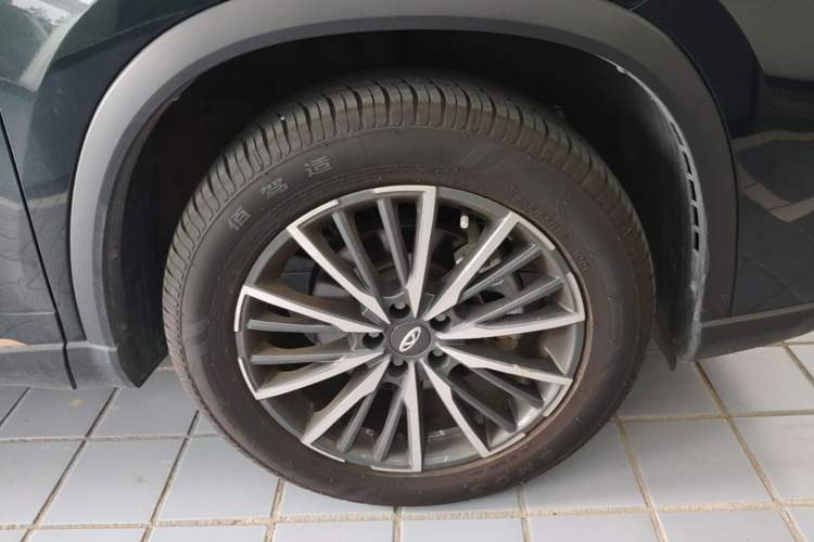 Used Chery Tiggo 8 PRO 2022 290T Two-Wheel Drive Haohan Edition 7 Seats Right Front Wheel Hub