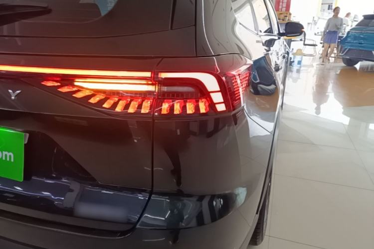 Used Chery Tiggo 8 PRO 2022 290T Two-Wheel Drive Haohan Edition 5 Seats Right Rear Taillight