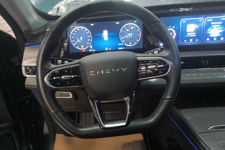 Used Chery Tiggo 8 PRO 2022 290T Two-Wheel Drive Sky Dome Edition 5 Seats Steering Wheel
