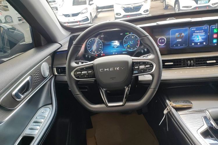Used Chery Tiggo 8 PRO 2022 290T Two-Wheel Drive Sky Dome Edition 5 Seats Steering Wheel