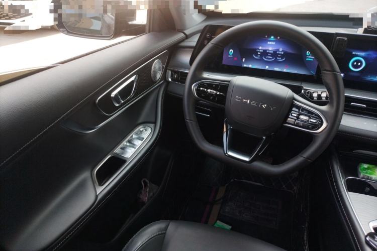 Used Chery Tiggo 8 PRO 2022 290T Two-Wheel Drive Sky Dome Edition 5 Seats Steering Wheel