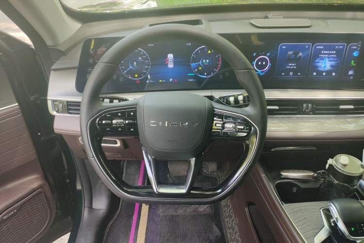 Used Chery Tiggo 8 PRO 2022 290T Two-Wheel Drive Haohan Edition 5 Seats Steering Wheel