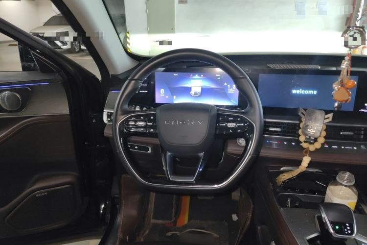Used Chery Tiggo 8 PRO 2022 290T Two-Wheel Drive Haohan Edition 5 Seats Steering Wheel