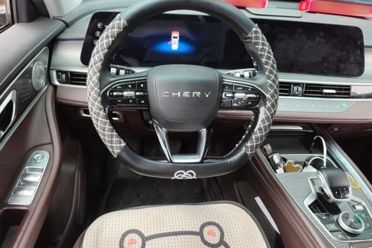 Used Chery Tiggo 8 PRO 2022 290T Two-Wheel Drive Haohan Edition 5 Seats Steering Wheel