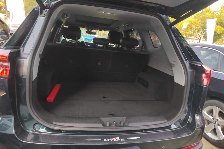 Used Chery Tiggo 8 PRO 2022 290T Two-Wheel Drive Sky Dome Edition 5 Seats Trunk