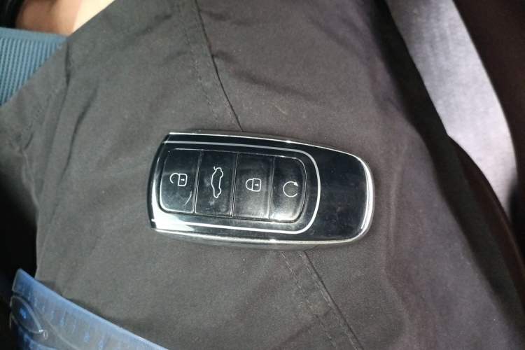 Used Chery Tiggo 8 PRO 2022 290T Two-Wheel Drive Haohan Edition 5 Seats Vehicle Key