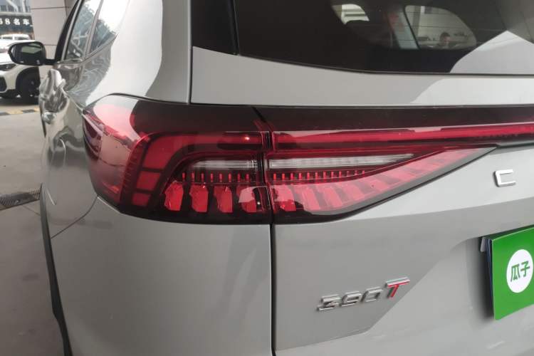 Used Chery Tiggo 8 PRO 2022 390T Two-Wheel Drive Vast Edition 5 Seats Left Rear Taillight