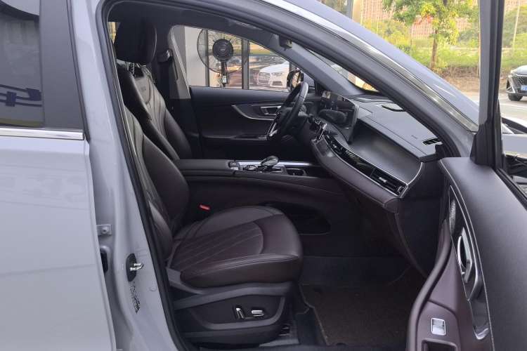 Used Chery Tiggo 8 PRO 2022 390T Two-Wheel Drive Haohan Edition 7-Seater Right Front Seat