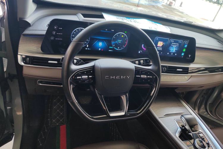 Used Chery Tiggo 8 PRO 2022 290T Two-Wheel Drive Haohan Edition 5 Seats Steering Wheel