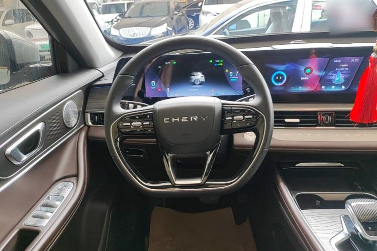 Used Chery Tiggo 8 PRO 2022 390T Two-Wheel Drive Vast Edition 5 Seats Steering Wheel