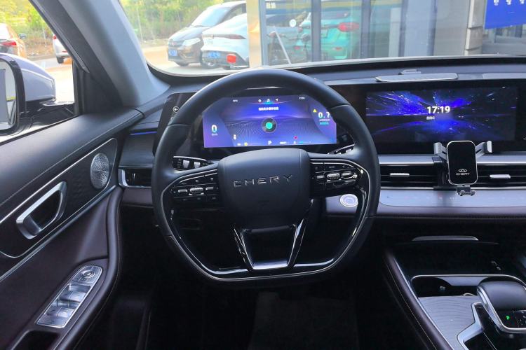 Used Chery Tiggo 8 PRO 2022 390T Two-Wheel Drive Haohan Edition 7-Seater Steering Wheel