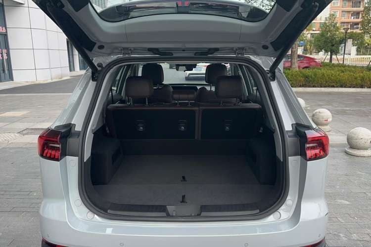 Used Chery Tiggo 8 PRO 2022 290T Two-Wheel Drive Haohan Edition 5 Seats Trunk