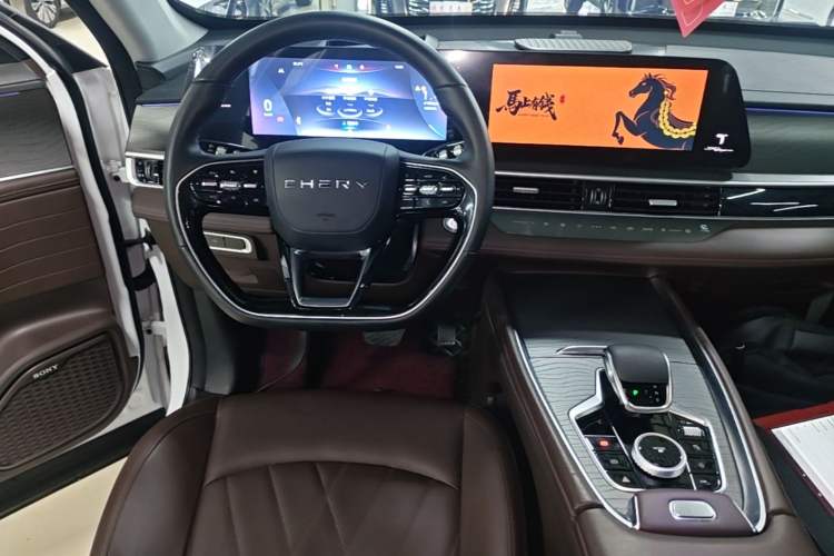 Used Chery Tiggo 8 PRO 2022 290T Two-Wheel Drive Haohan Edition 7 Seats Audio And AC Panel