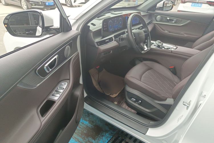 Used Chery Tiggo 8 PRO 2022 290T Two-Wheel Drive Haohan Edition 5 Seats Driver Seat