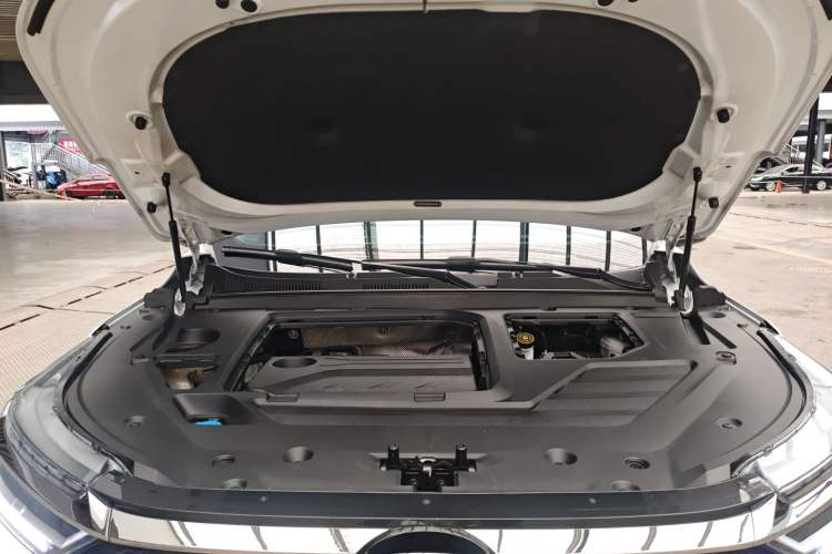 Used Chery Tiggo 8 PRO 2022 390T Two-Wheel Drive Haohan Edition 7-Seater Engine Bay