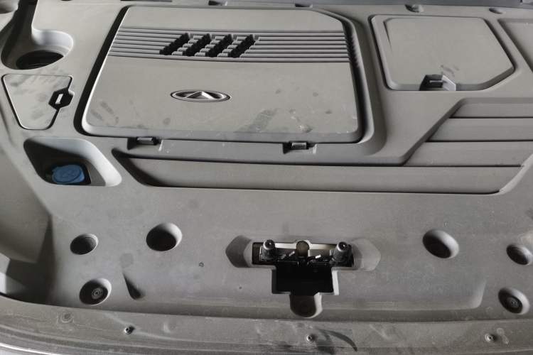 Used Chery Tiggo 8 PRO 2022 290T Two-Wheel Drive Storm Edition 7 Seats Engine Bay