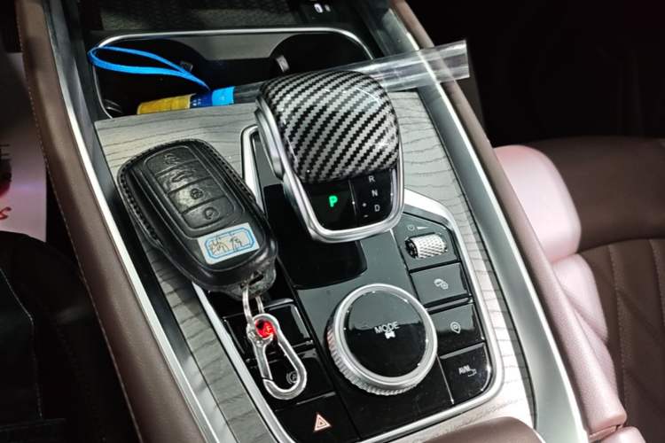Used Chery Tiggo 8 PRO 2022 390T Two-Wheel Drive Haohan Edition 7-Seater Gear Lever
