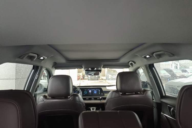 Used Chery Tiggo 8 PRO 2022 390T Two-Wheel Drive Vast Edition 5 Seats Headliner