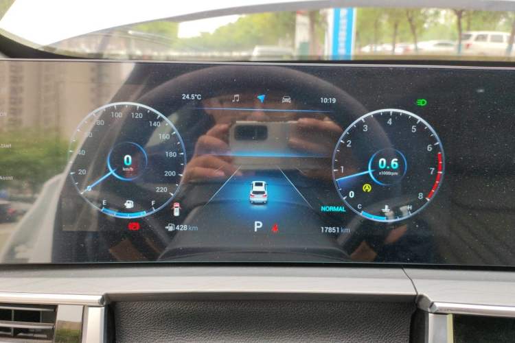 Used Chery Tiggo 8 PRO 2022 390T Two-Wheel Drive Vast Edition 5 Seats Instrument Cluster