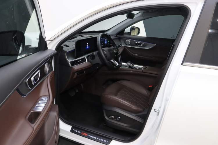 Used Chery Tiggo 8 PRO 2022 290T Two-Wheel Drive Haohan Edition 5 Seats Interior 1