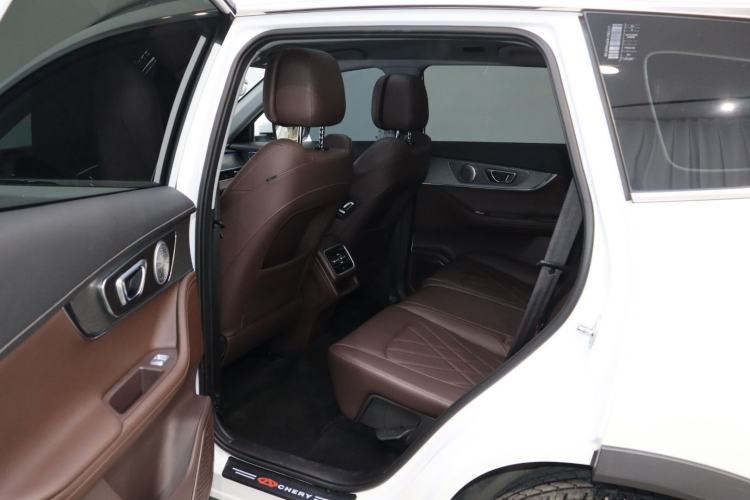Used Chery Tiggo 8 PRO 2022 290T Two-Wheel Drive Haohan Edition 5 Seats Interior 2