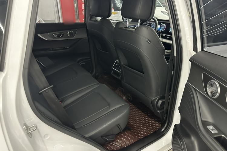 Used Chery Tiggo 8 PRO 2022 290T Two-Wheel Drive Sky Dome Edition 5 Seats Interior 9