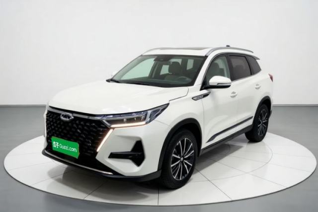Ojetý Chery Tiggo 8 PRO 2022 290T Two-Wheel Drive Haohan Edition 5 Seats
