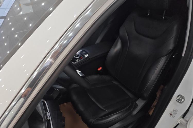 Used Chery Tiggo 8 PRO 2022 290T Two-Wheel Drive Sky Dome Edition 5 Seats Left Front Seat