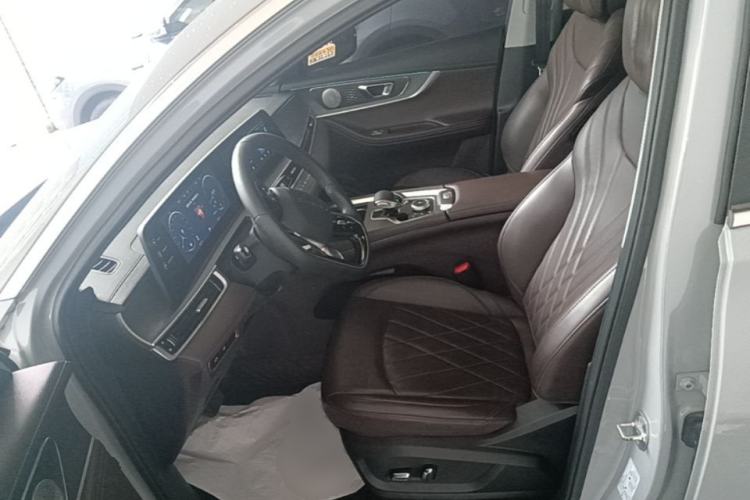 Used Chery Tiggo 8 PRO 2022 390T Two-Wheel Drive Vast Edition 5 Seats Left Front Seat