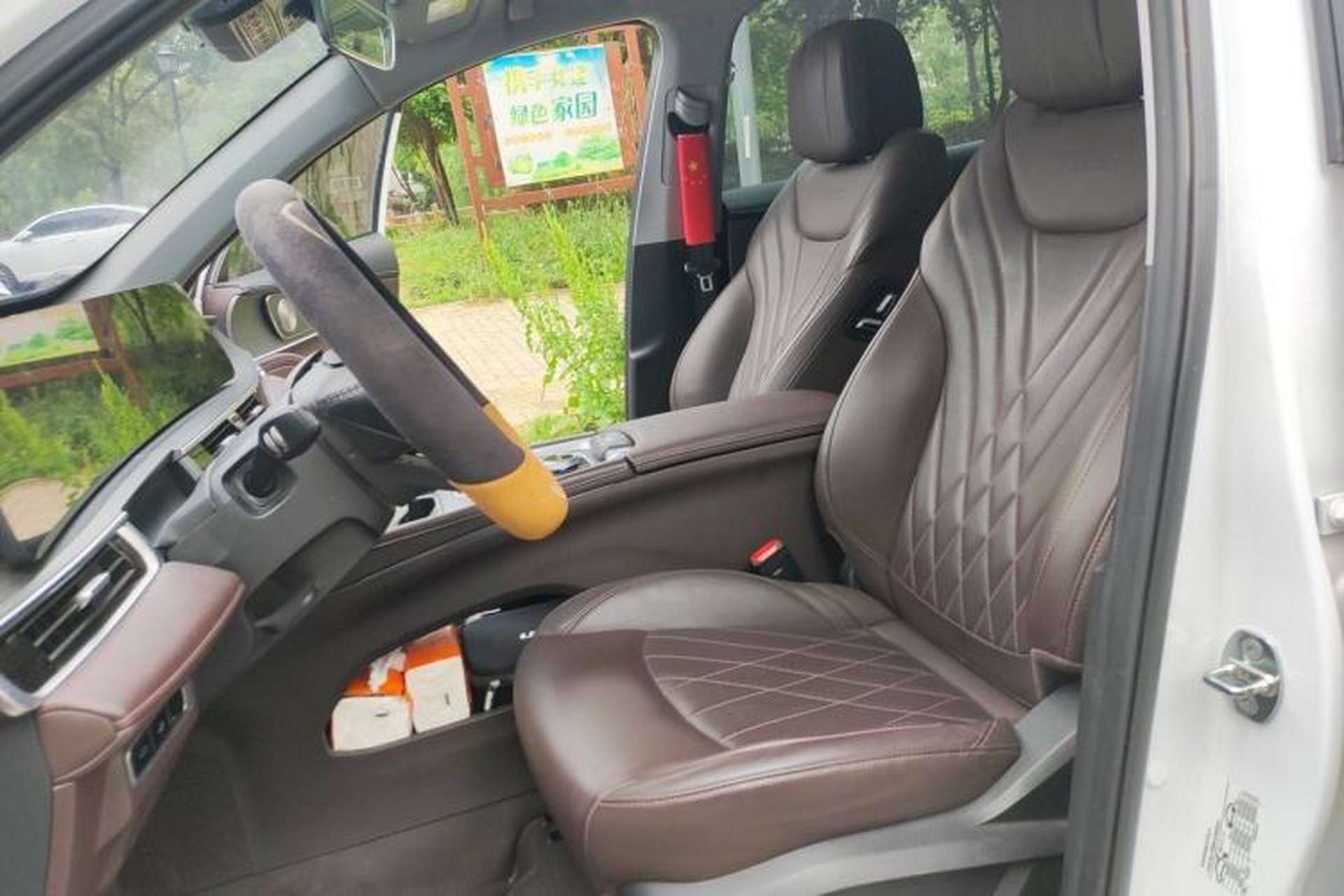 Used Chery Tiggo 8 PRO 2022 390T Two-Wheel Drive Vast Edition 5 Seats Left Front Seat