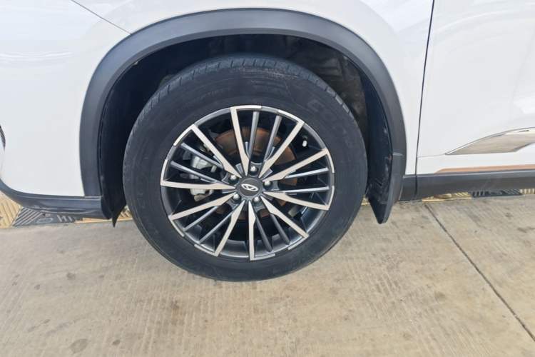 Used Chery Tiggo 8 PRO 2022 290T Two-Wheel Drive Haohan Edition 5 Seats Left Front Wheel Hub