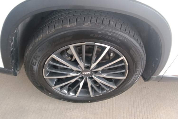 Used Chery Tiggo 8 PRO 2022 290T Two-Wheel Drive Haohan Edition 5 Seats Left Front Wheel Hub