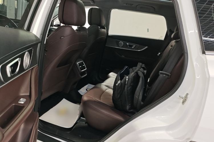 Used Chery Tiggo 8 PRO 2022 390T Two-Wheel Drive Haohan Edition 7-Seater Left Rear Seat