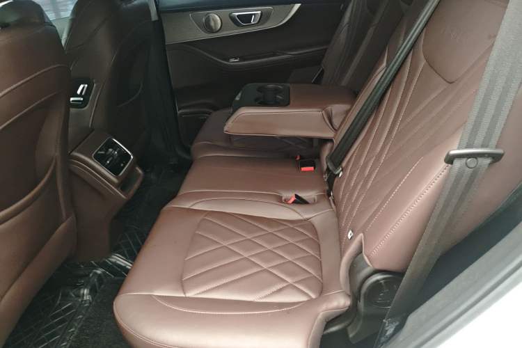 Used Chery Tiggo 8 PRO 2022 390T Two-Wheel Drive Haohan Edition 7-Seater Left Rear Seat