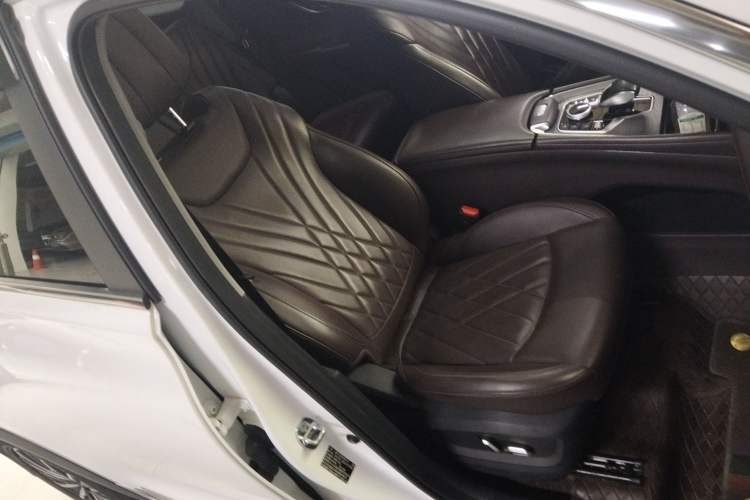 Used Chery Tiggo 8 PRO 2022 290T Two-Wheel Drive Haohan Edition 7 Seats Right Front Seat