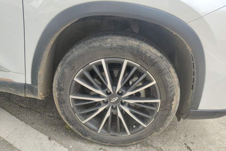 Used Chery Tiggo 8 PRO 2022 290T Two-Wheel Drive Starry Edition 5 Seats Right Front Wheel Hub