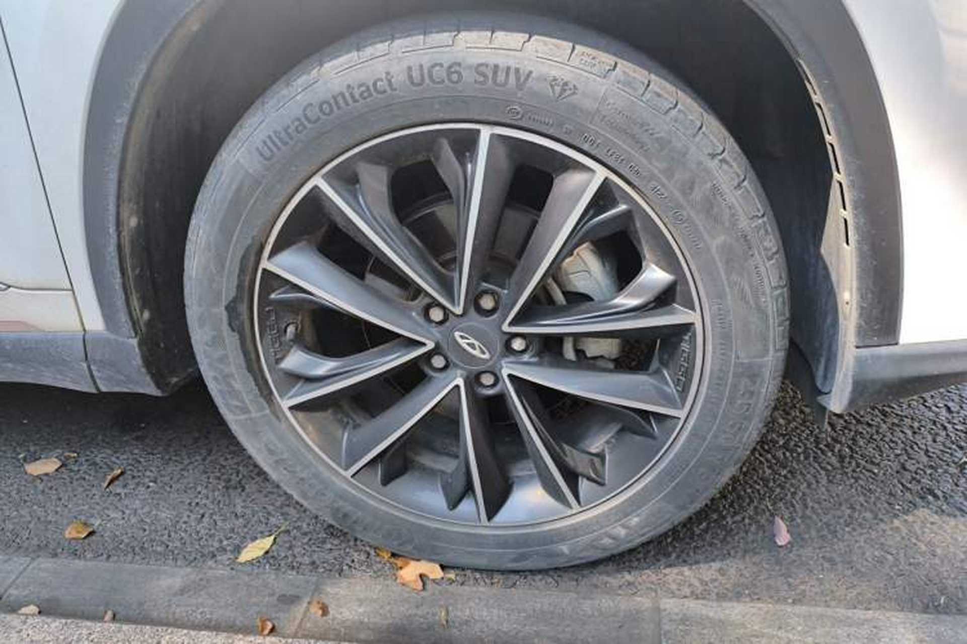 Used Chery Tiggo 8 PRO 2022 290T Two-Wheel Drive Storm Edition 5 Seats Right Front Wheel Hub