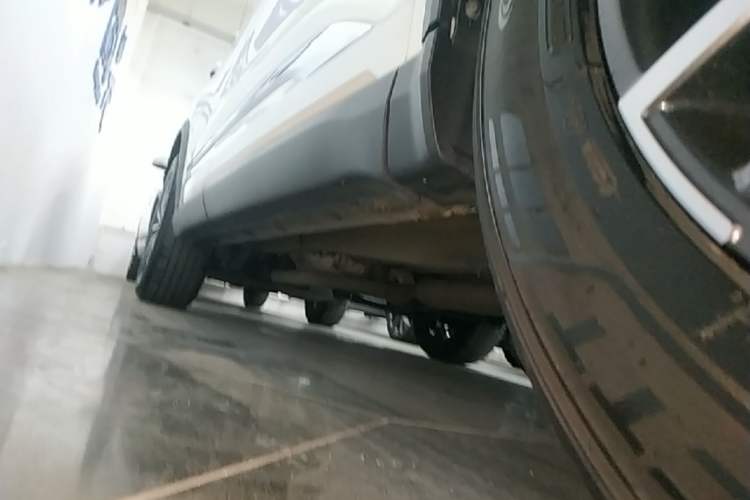Used Chery Tiggo 8 PRO 2022 290T Two-Wheel Drive Haohan Edition 5 Seats Right Side Sill