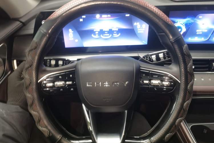 Used Chery Tiggo 8 PRO 2022 290T Two-Wheel Drive Haohan Edition 5 Seats Steering Wheel