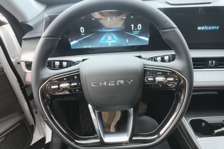 Used Chery Tiggo 8 PRO 2022 290T Two-Wheel Drive Haohan Edition 5 Seats Steering Wheel