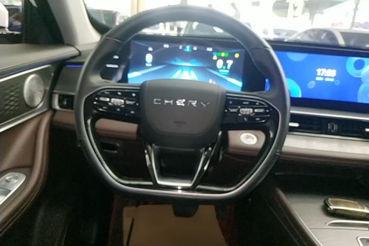 Used Chery Tiggo 8 PRO 2022 290T Two-Wheel Drive Haohan Edition 5 Seats Steering Wheel