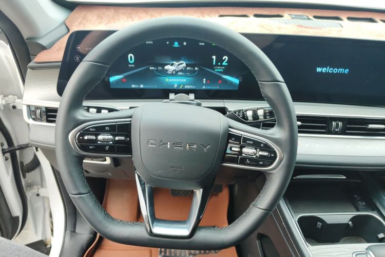 Used Chery Tiggo 8 PRO 2022 290T Two-Wheel Drive Sky Dome Edition 7 Seats Steering Wheel