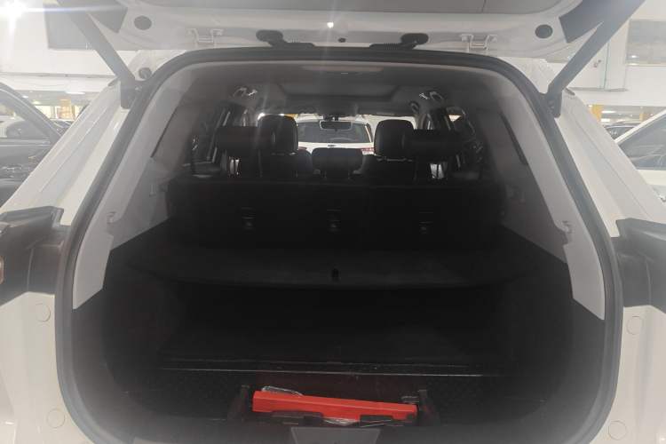 Used Chery Tiggo 8 PRO 2022 290T Two-Wheel Drive Sky Dome Edition 5 Seats Trunk