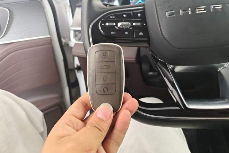 Used Chery Tiggo 8 PRO 2022 290T Two-Wheel Drive Haohan Edition 7 Seats Vehicle Key