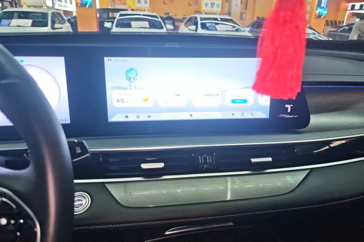 Used Chery Tiggo 8 PRO 2024 Champion Edition 290T Two-Wheel Drive Shining Version 5 Seats Audio And AC Panel