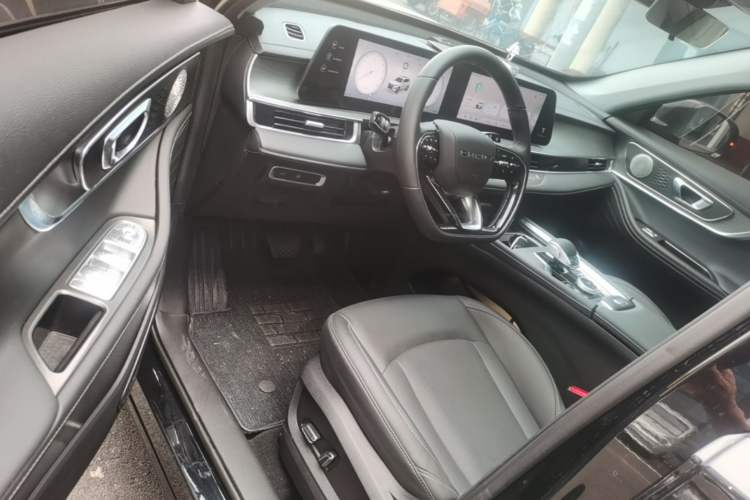 Used Chery Tiggo 8 PRO 2024 Champion Edition 290T Two-Wheel Drive Shining Version 5 Seats Driver Seat